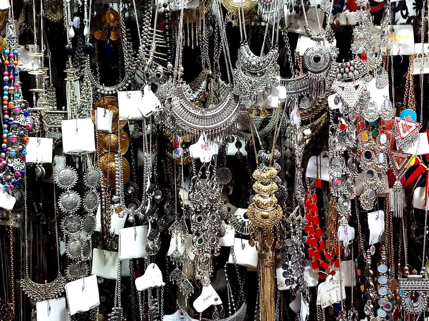 Cheap Markets of Kolkata 